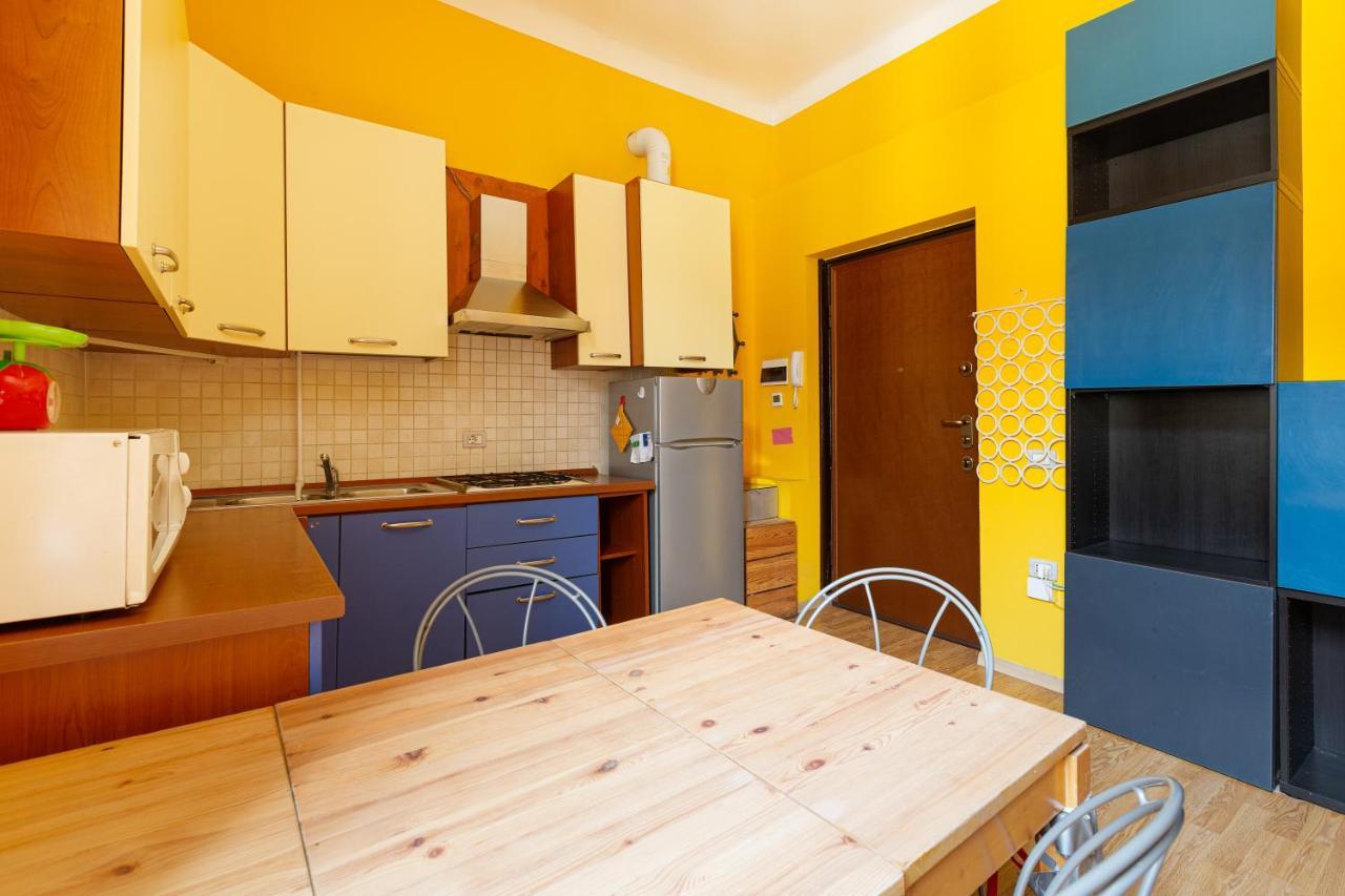 Milano Viale Umbria Colorful Apartment Extérieur photo