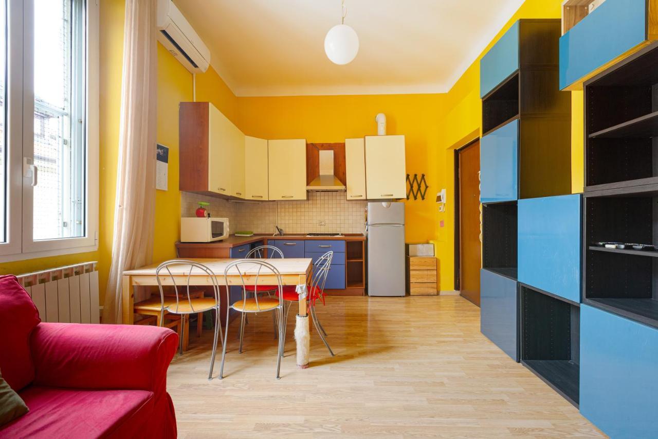 Milano Viale Umbria Colorful Apartment Extérieur photo